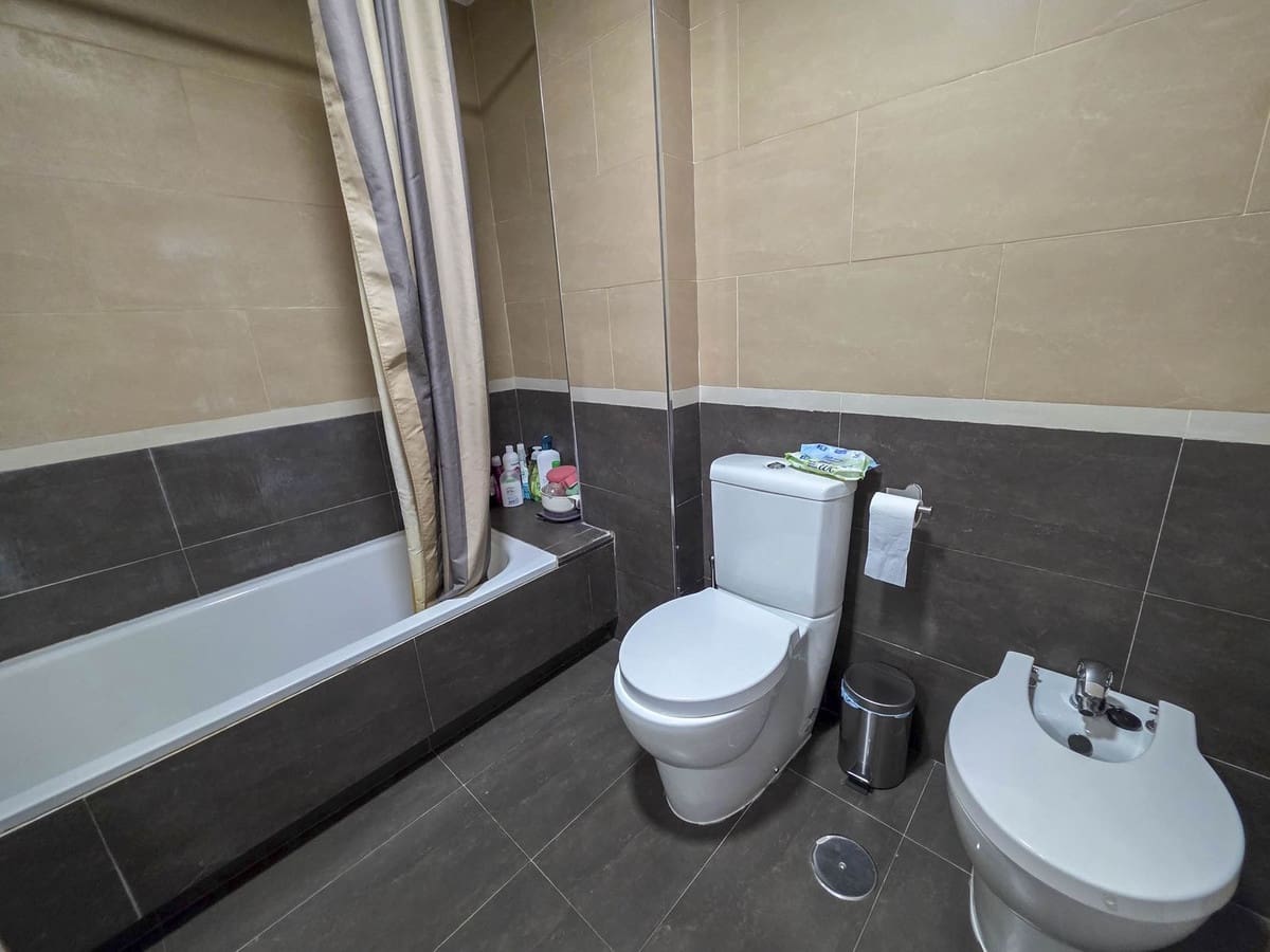 3 Zimmer Apartment zu verkaufen in La Duquesa / Puerto de la Duquesa mit Pool Garage - 480.000 € (Ref: 9583143)