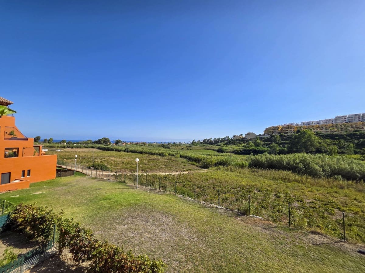 3 Zimmer Apartment zu verkaufen in La Duquesa / Puerto de la Duquesa mit Pool Garage - 480.000 € (Ref: 9583143)