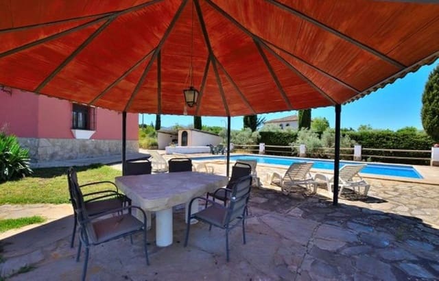 3 soverom Finca/Herregård til salgs i Arriate med svømmebasseng garasje - € 480 000 (Ref: 9583424)