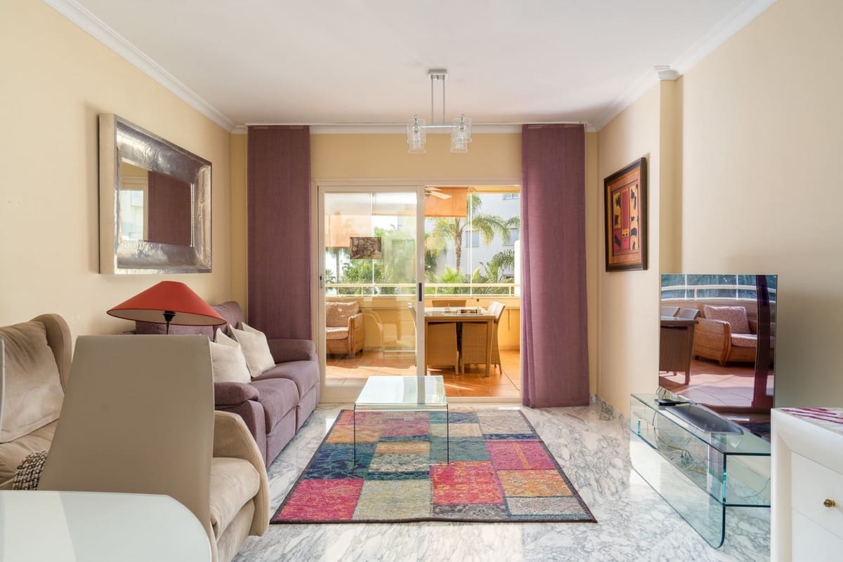 2 soveværelse Lejlighed til salg i Puerto de la Torre med swimmingpool garage - € 499.000 (Ref: 9583437)