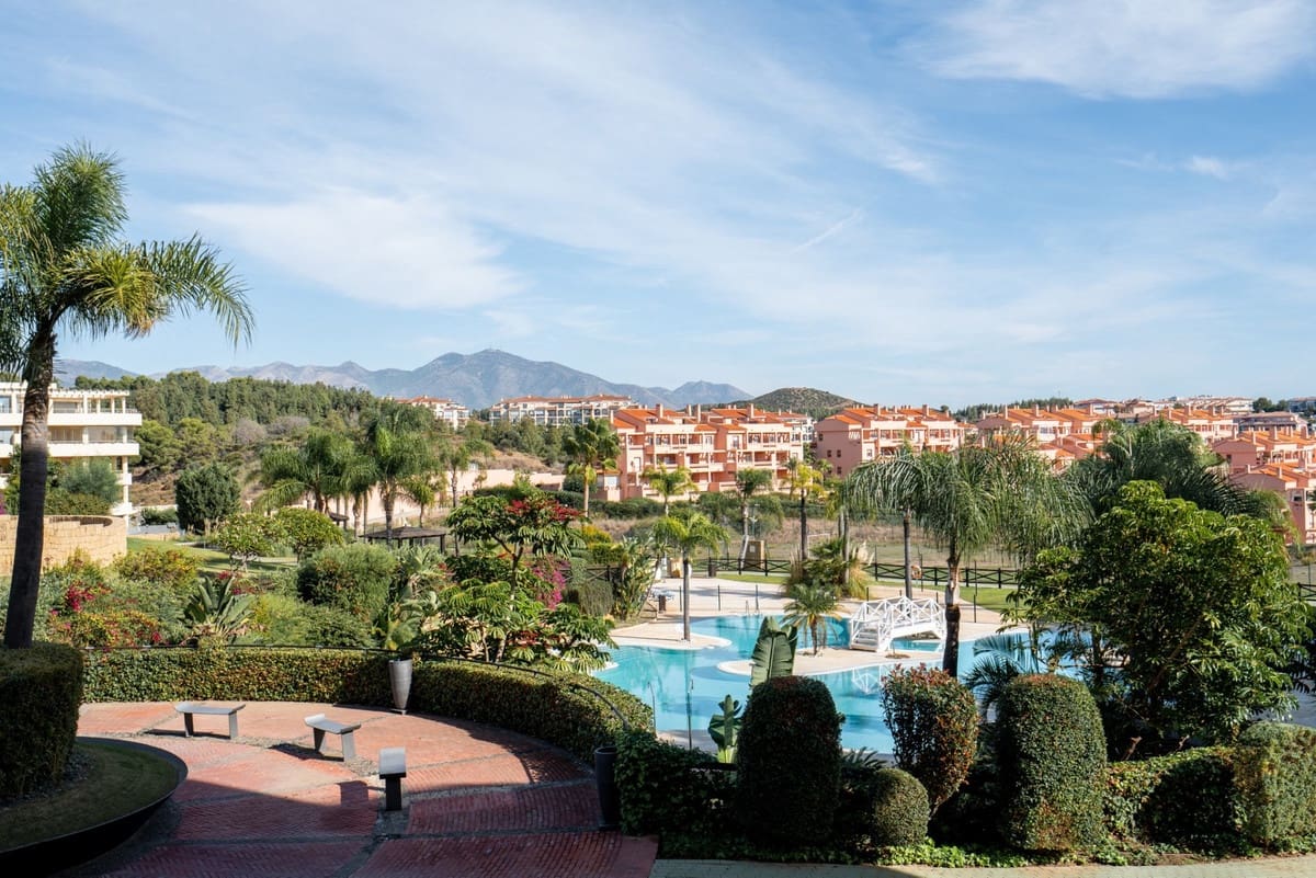 2 soveværelse Lejlighed til salg i Puerto de la Torre med swimmingpool garage - € 499.000 (Ref: 9583437)