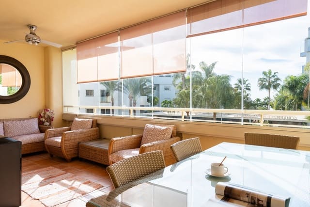 2 soveværelse Lejlighed til salg i El Chaparral, Málaga by med swimmingpool garage - € 499.000 (Ref: 9583437)