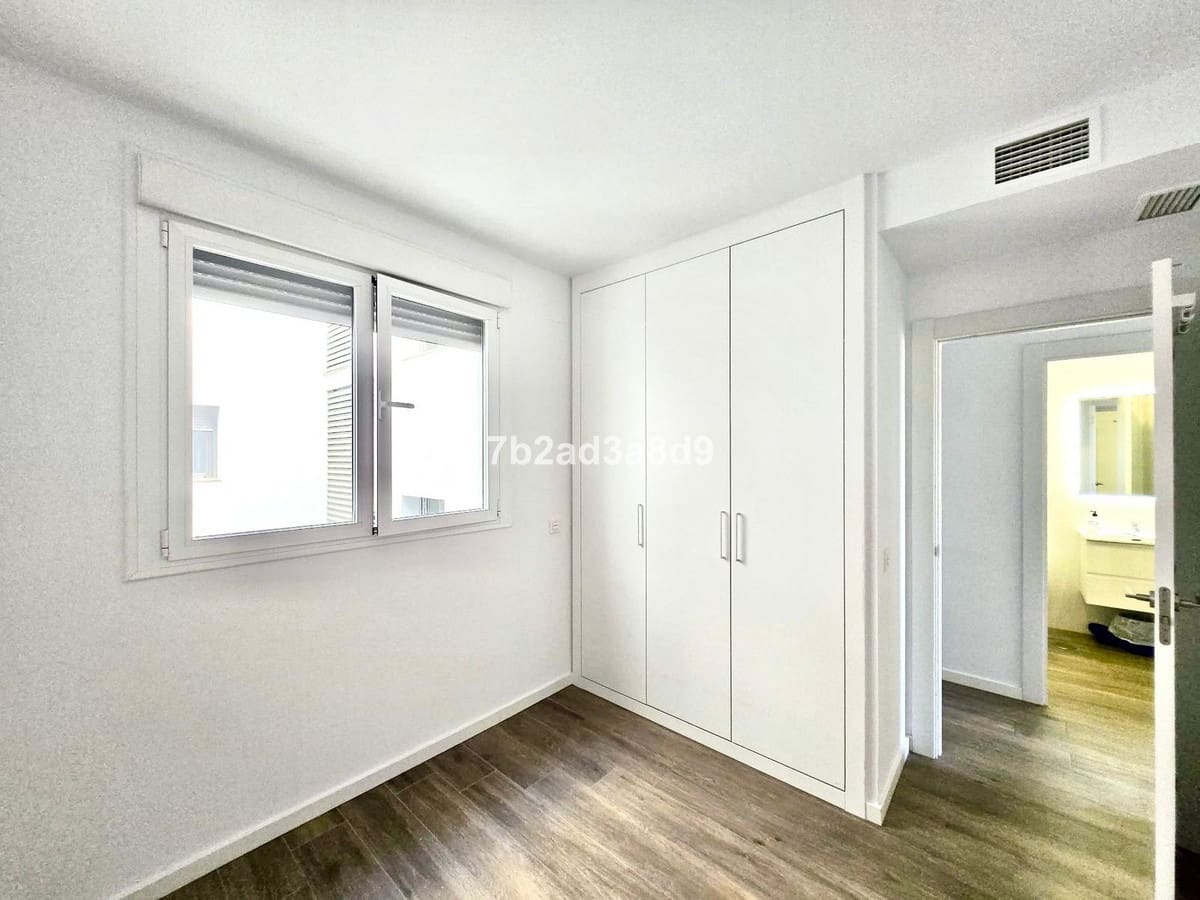 3 quarto Apartamento para venda em Nueva Andalucia com piscina garagem - 485 000 € (Ref: 9583443)