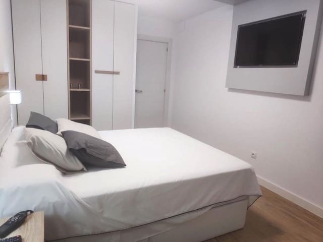 1 sypialnia Apartament na sprzedaż w Marbella - 486 000 € (Ref: 9583447)