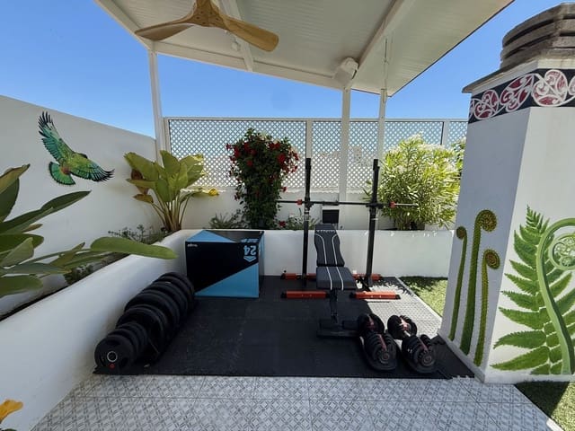 3 sovrum Takvåning till salu i Estepona med garage - 489 500 € (Ref: 9583550)
