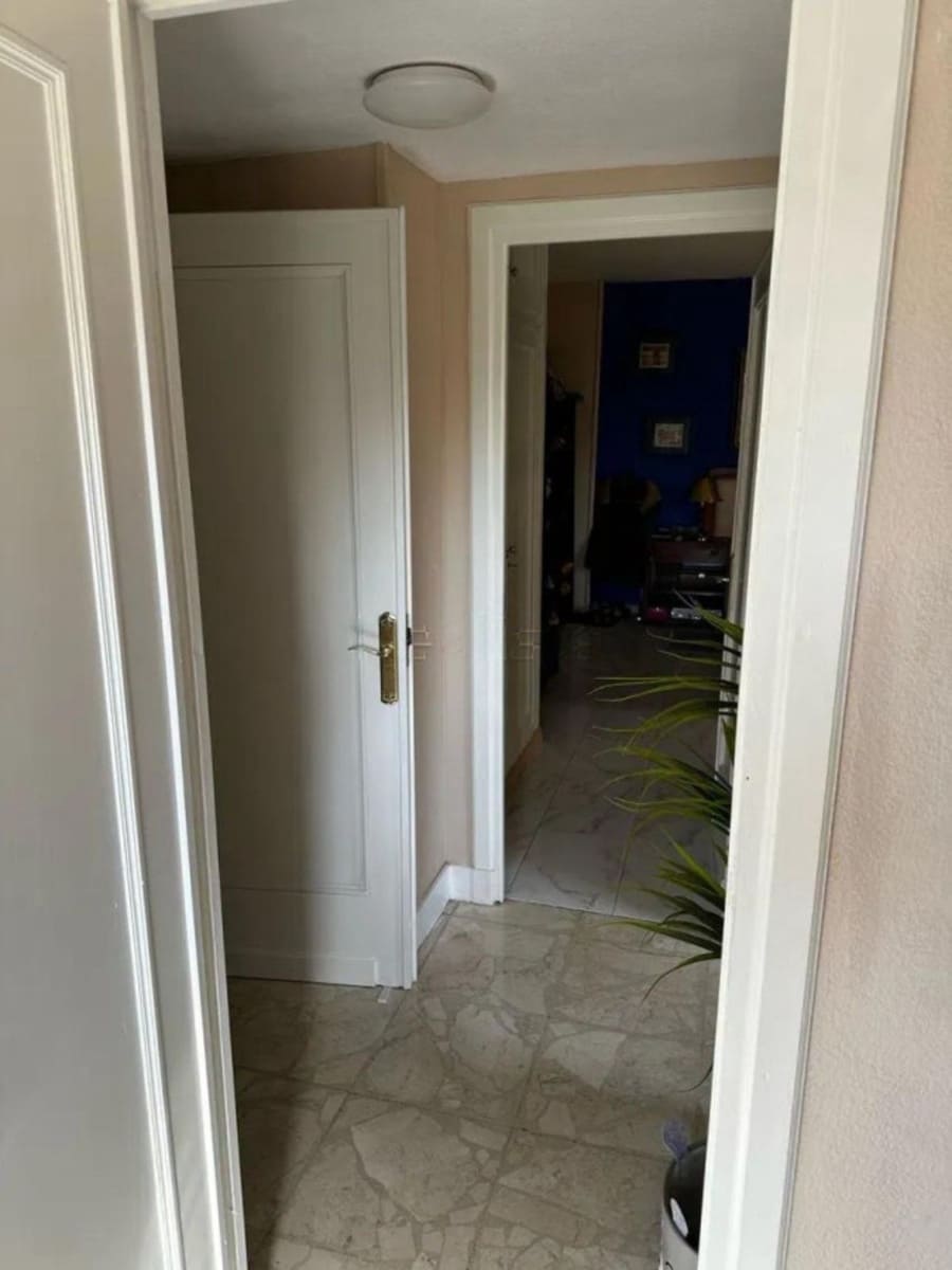 Apartamento de 3 habitaciones en Marbella en venta con piscina - 493.000 € (Ref: 9584688)