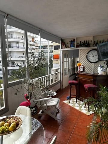 Apartamento de 3 habitaciones en Marbella en venta con piscina - 493.000 € (Ref: 9584688)