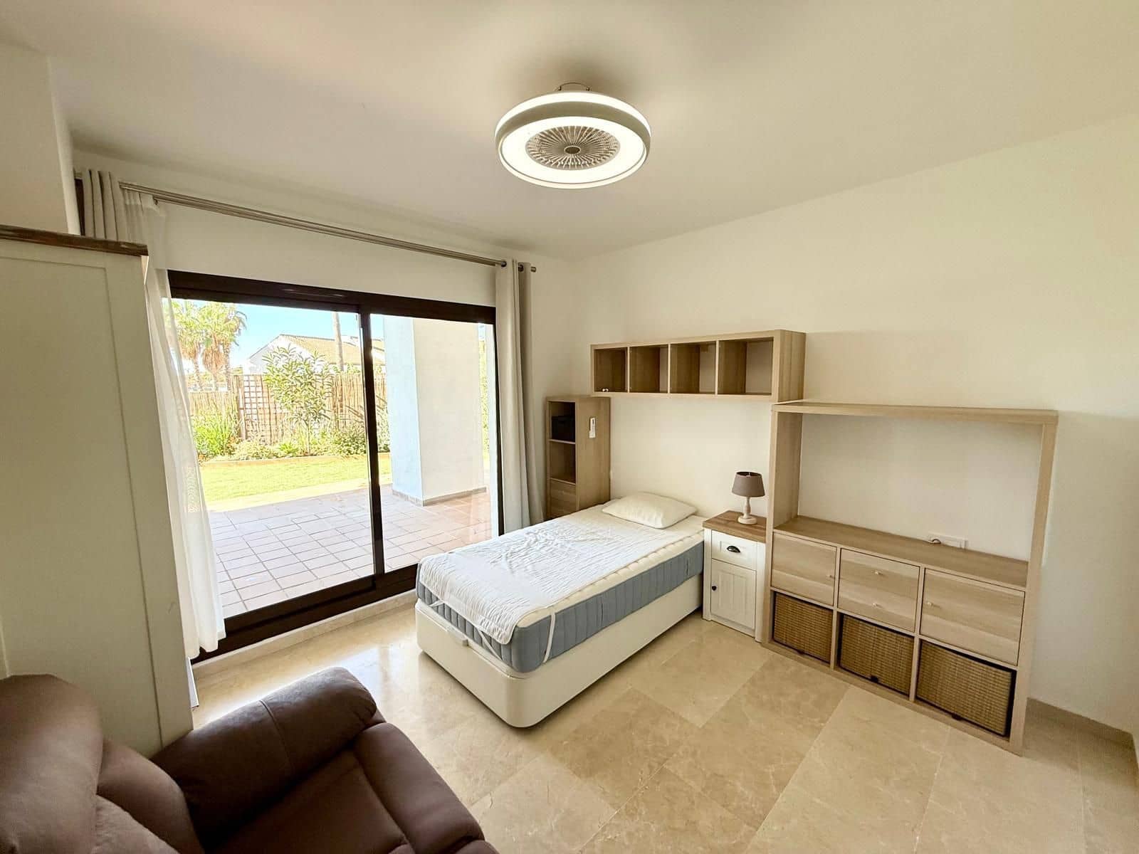 3 sovrum Lägenhet till salu i La Alcaidesa med pool garage - 495 000 € (Ref: 9584693)