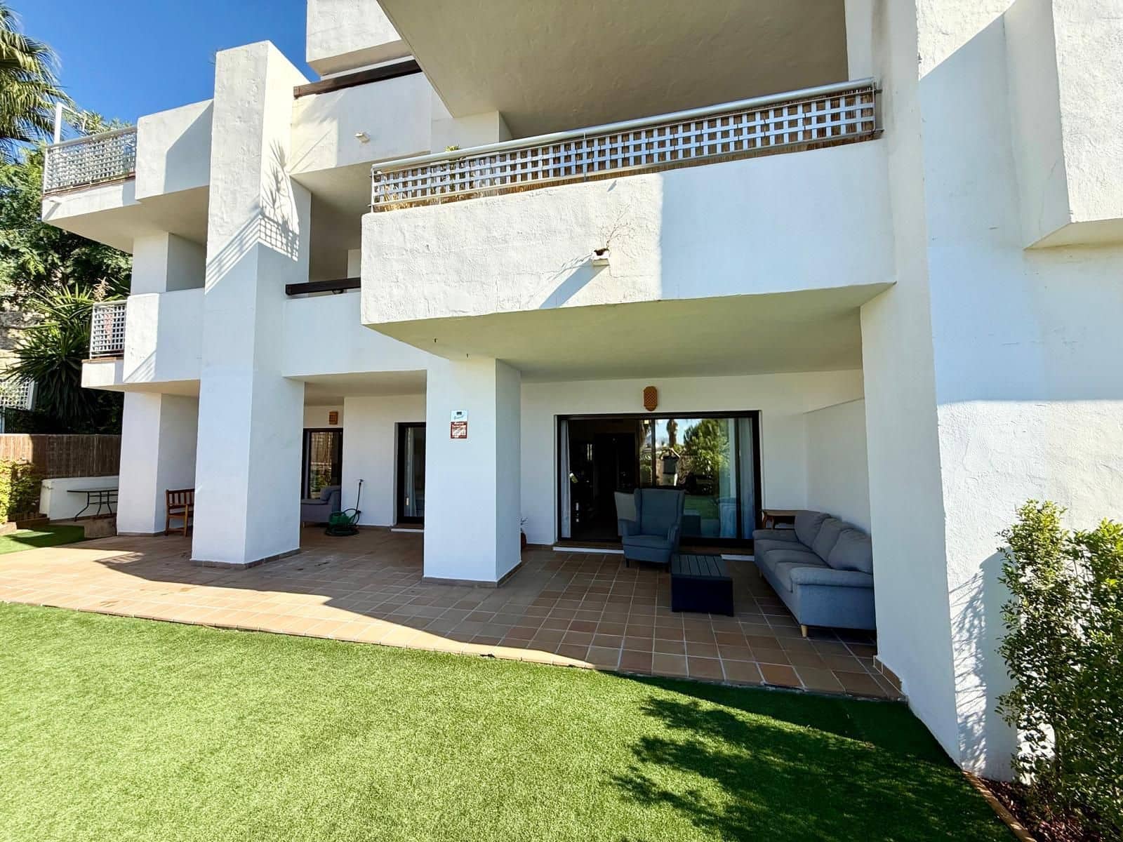 3 sovrum Lägenhet till salu i La Alcaidesa med pool garage - 495 000 € (Ref: 9584693)