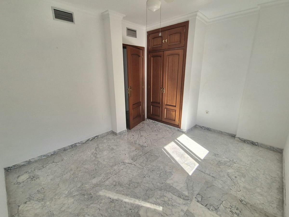 3 bedroom Semi-detached Villa for sale in Alhaurin el Grande with pool garage - € 495,000 (Ref: 9584695)