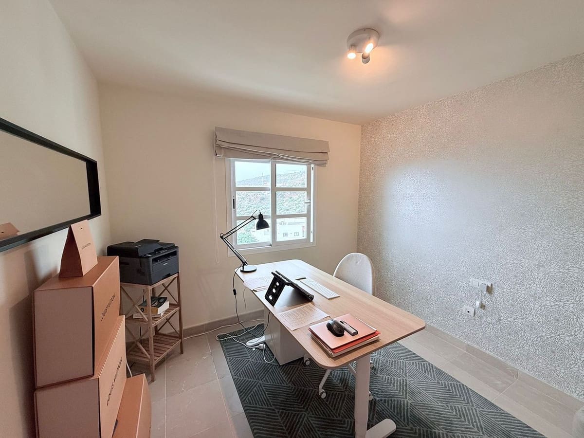 4 sovrum Hus till salu i Manilva med pool garage - 495 000 € (Ref: 9585071)