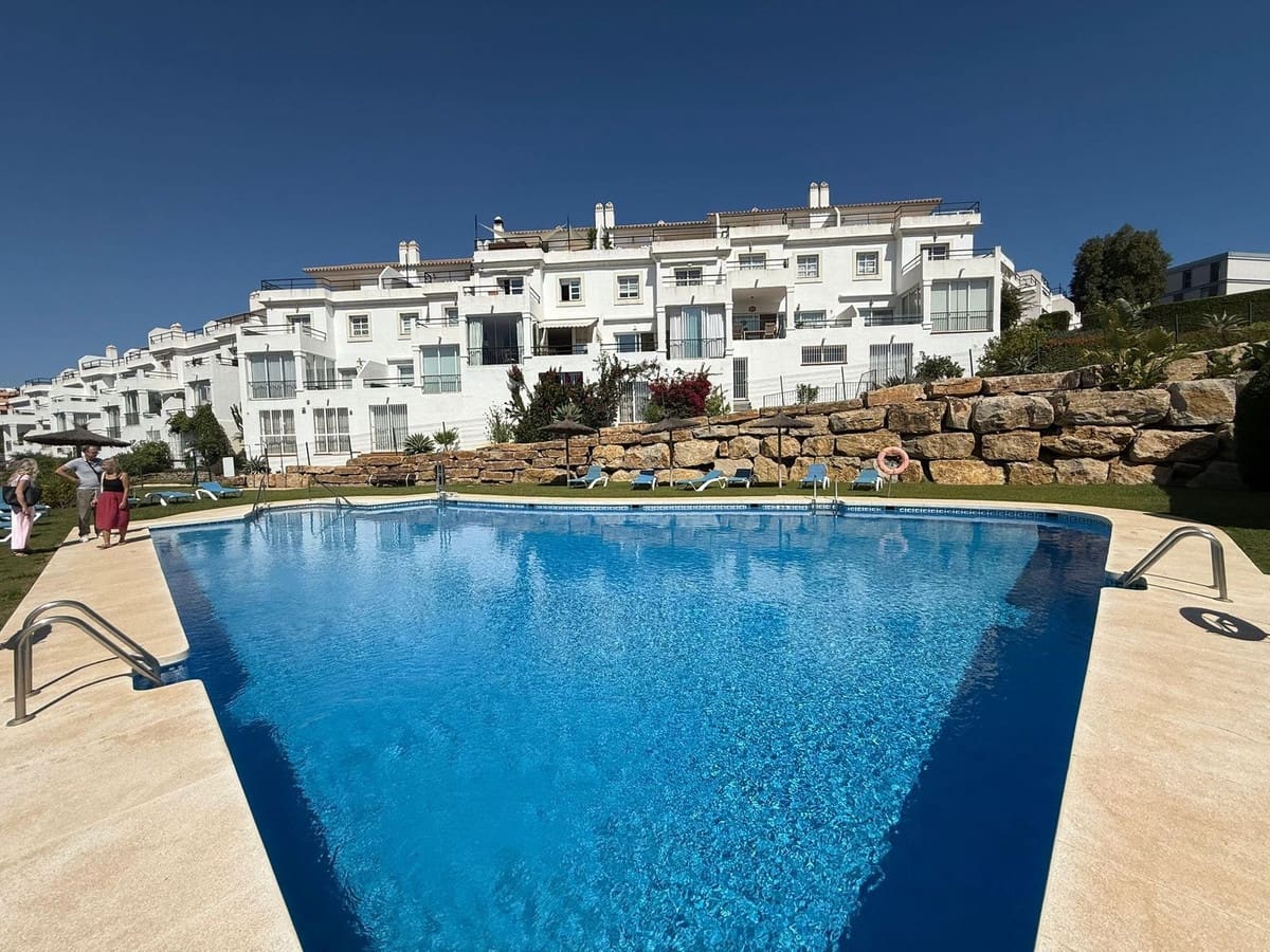 4 sovrum Hus till salu i Manilva med pool garage - 495 000 € (Ref: 9585071)