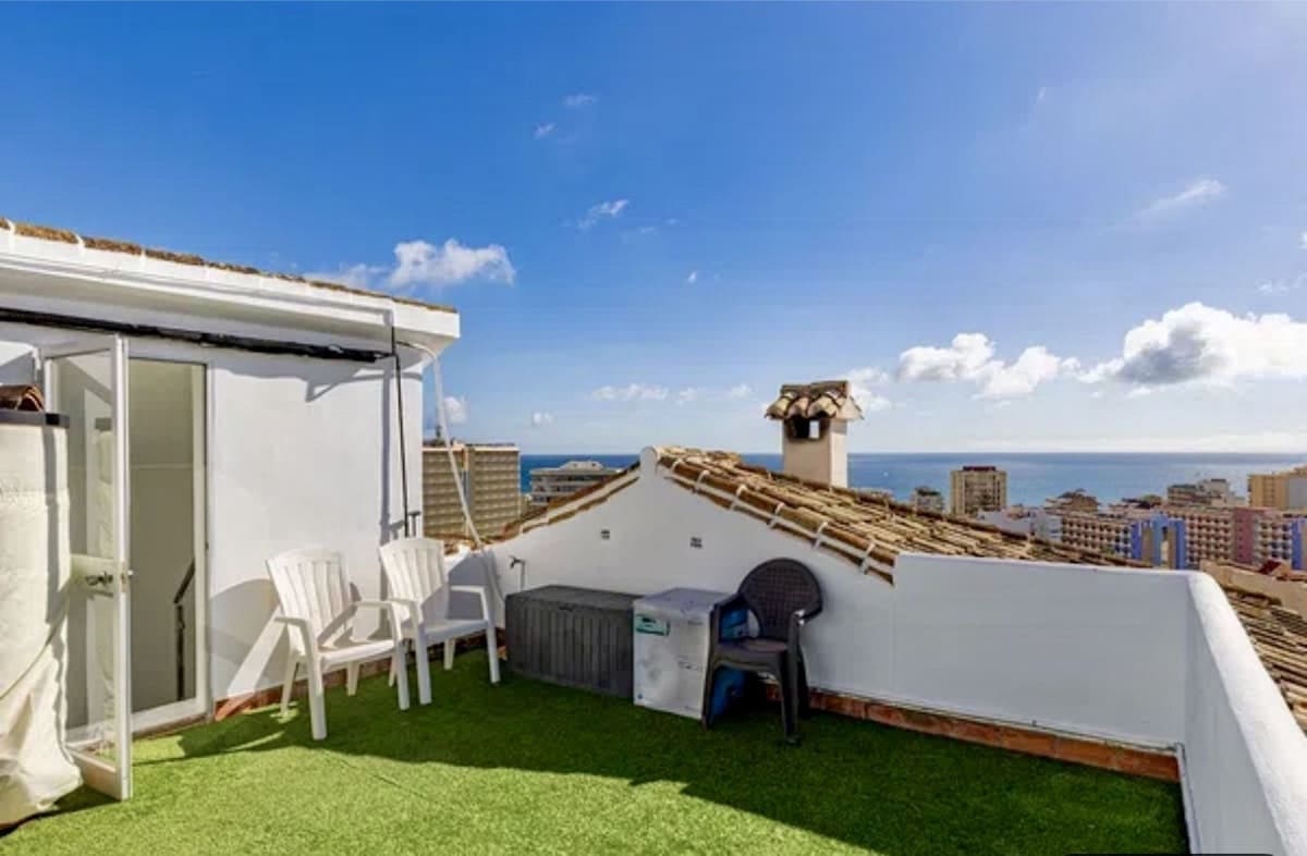 3 sovrum Villa till salu i Fuengirola med pool garage - 999 999 € (Ref: 9588060)