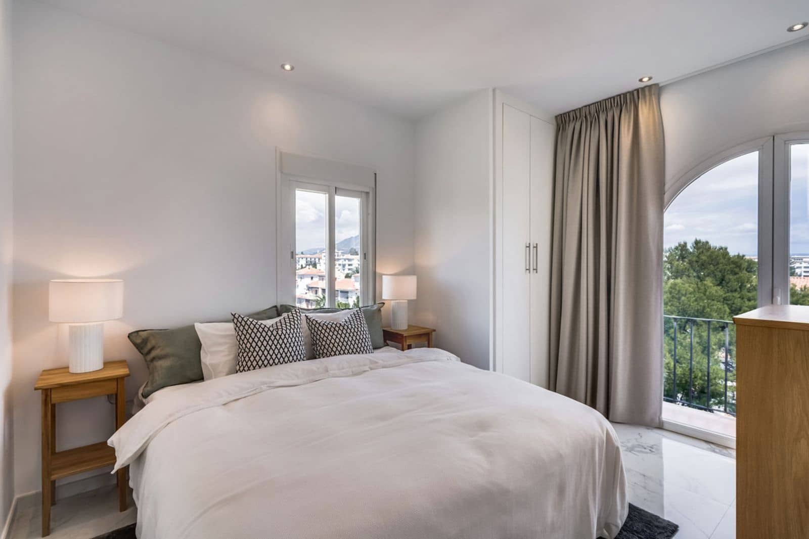 3 camera da letto Attico in vendita in Puerto Banus con piscina garage - 1.695.000 € (Rif: 9588092)