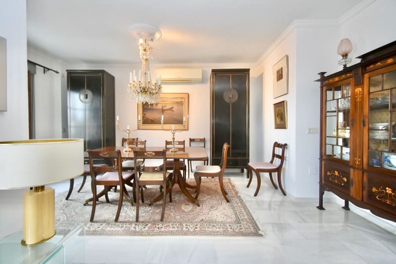 3 sypialnia Willa na sprzedaż w Mijas z basenem garażem - 995 000 € (Ref: 9588216)