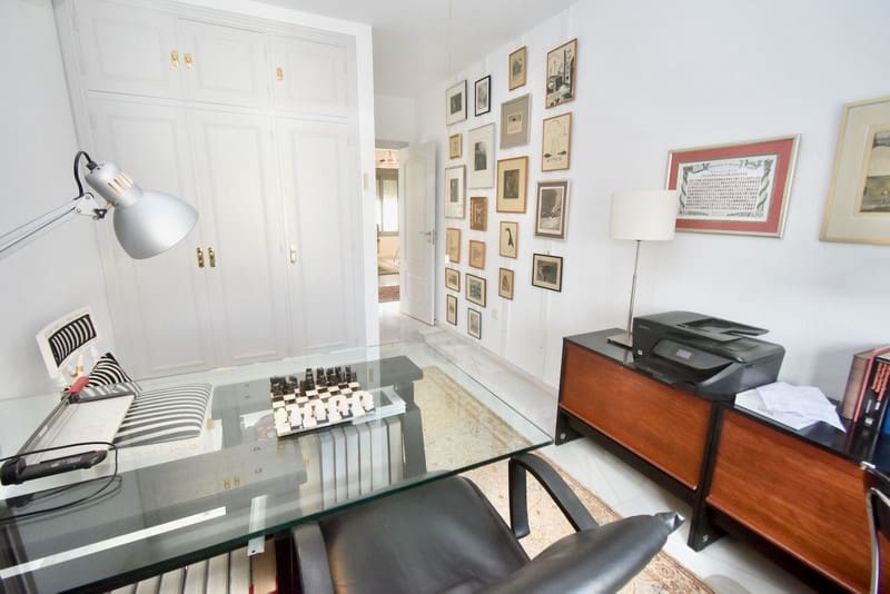 3 sypialnia Willa na sprzedaż w Mijas z basenem garażem - 995 000 € (Ref: 9588216)