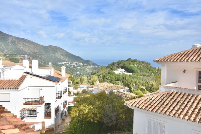 3 sypialnia Willa na sprzedaż w Mijas z basenem garażem - 995 000 € (Ref: 9588216)