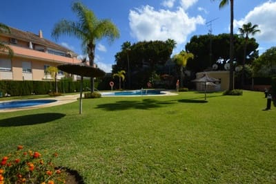 2 bedroom Apartment for sale in Costabella with pool garage - € 430,000 (Ref: 9588220)