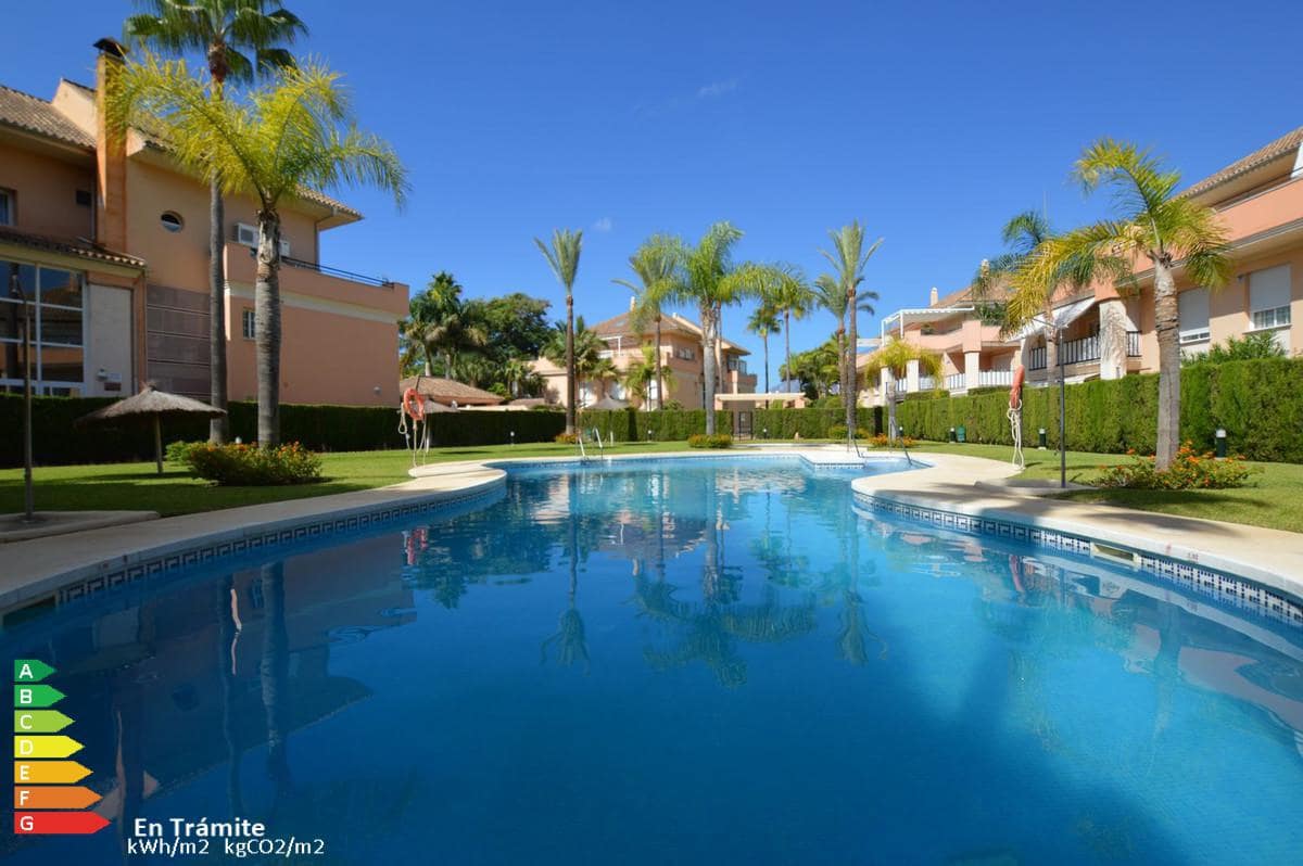 2 bedroom Apartment for sale in Costabella with pool garage - € 430,000 (Ref: 9588220)