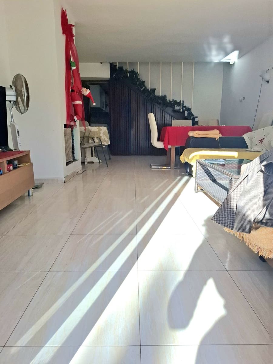 3 soveværelse Byhus til salg i Benalmadena med swimmingpool garage - € 432.000 (Ref: 9590412)