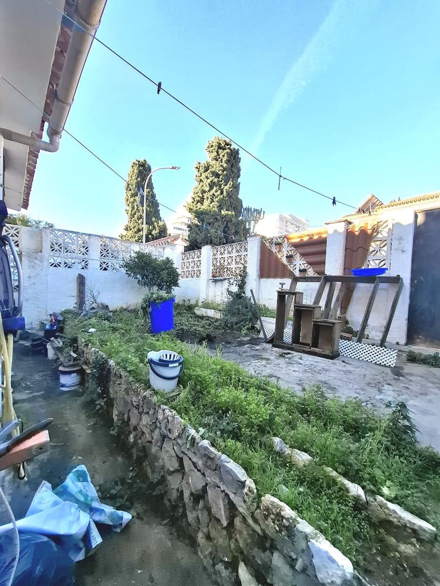 3 soveværelse Byhus til salg i Benalmadena med swimmingpool garage - € 432.000 (Ref: 9590412)