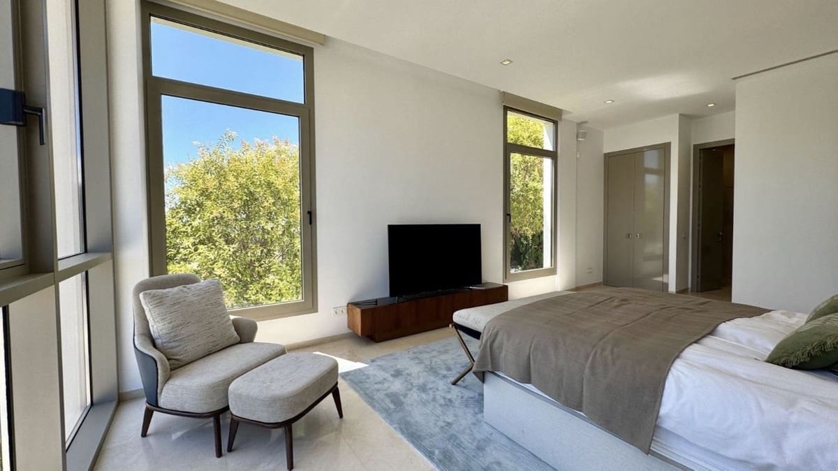 6 sypialnia Willa na sprzedaż w Los Flamingos z basenem garażem - 5 500 000 € (Ref: 9590416)