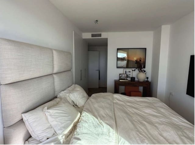 3 sovrum Villa till salu i Estepona med pool garage - 980 000 € (Ref: 9590418)