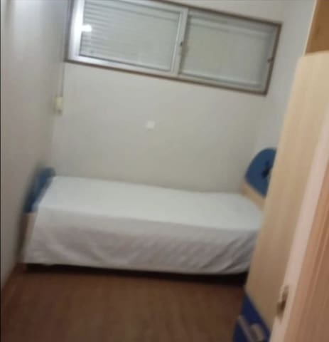 3 makuuhuone Huoneisto myytävänä paikassa Estepona mukana uima-altaan 
autotalli - 239 000 € (Ref: 9590420)