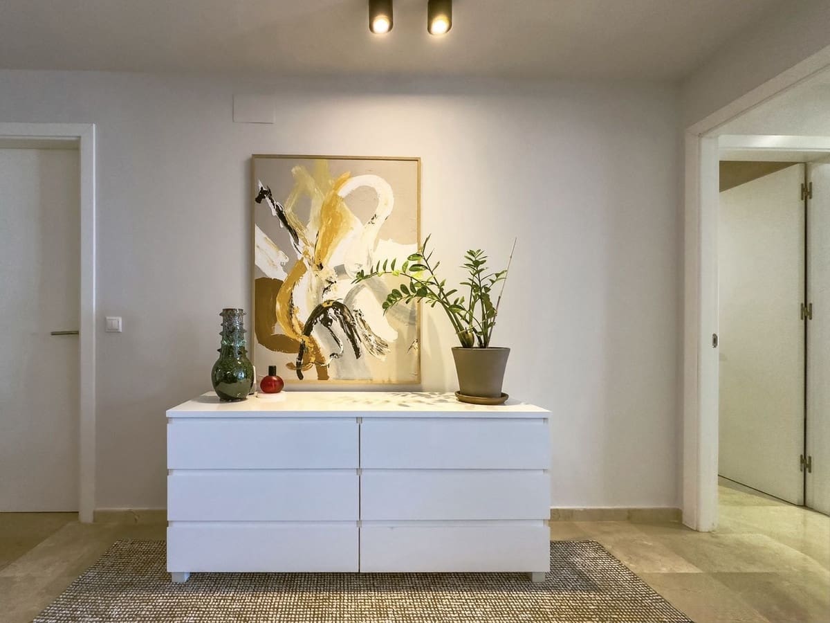 2 sovrum Lägenhet till salu i Manilva med pool garage - 358 000 € (Ref: 9592145)