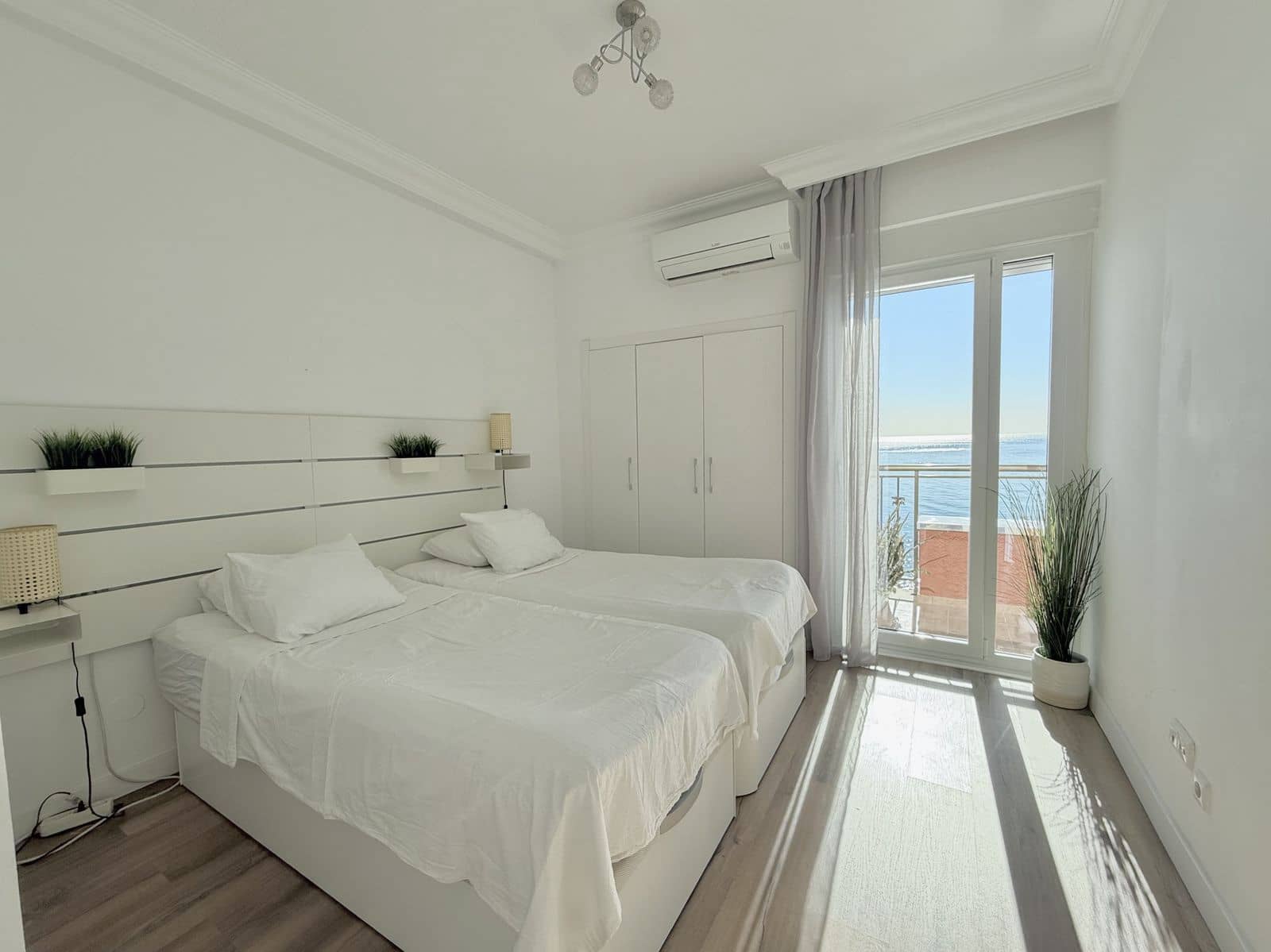 2 soveværelse Lejlighed til salg i Fuengirola med swimmingpool garage - € 449.000 (Ref: 9592147)