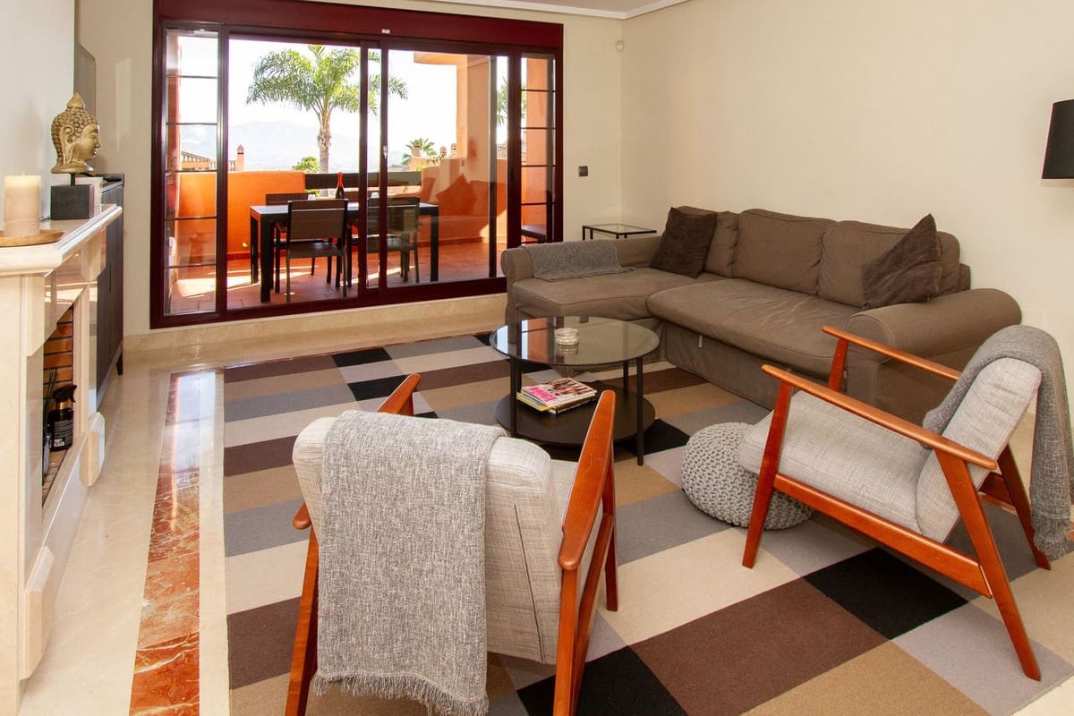 2 slaapkamer Appartement te koop in La Mairena met zwembad garage - € 319.000 (Ref: 9596816)