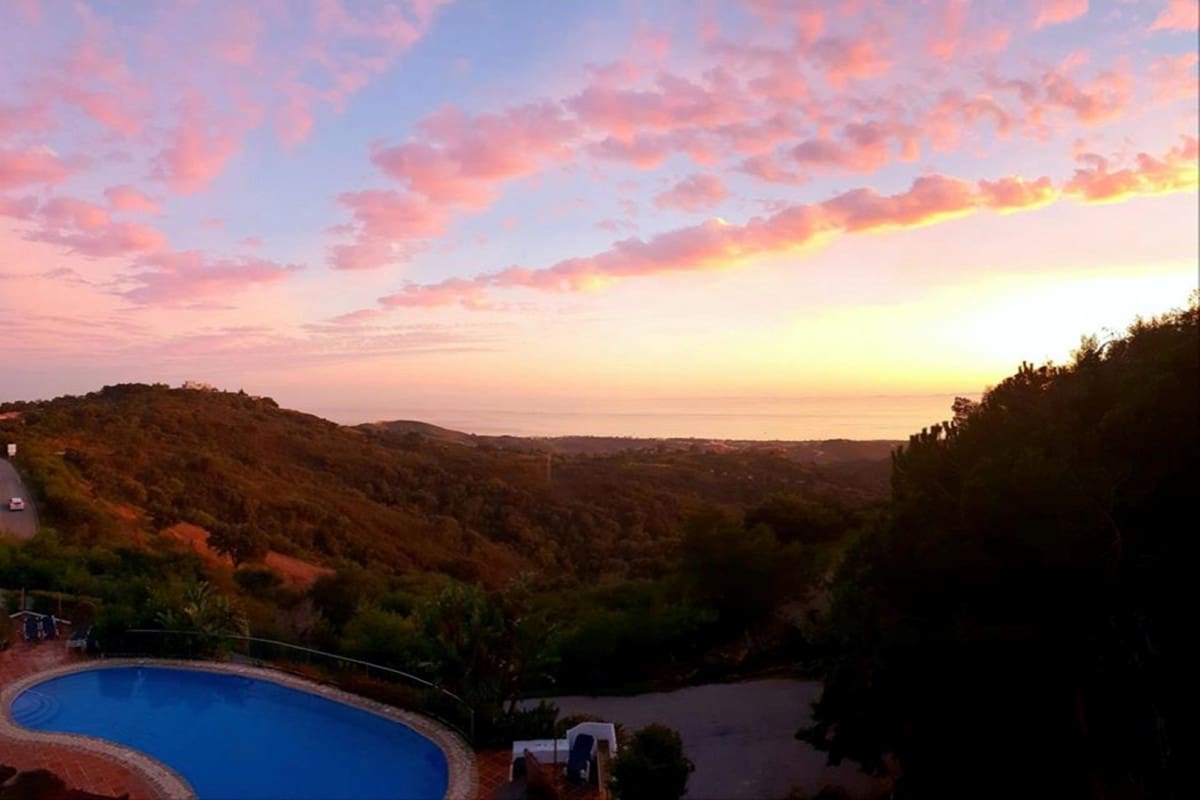 3 slaapkamer Appartement te koop in La Mairena met zwembad garage - € 419.000 (Ref: 9596825)