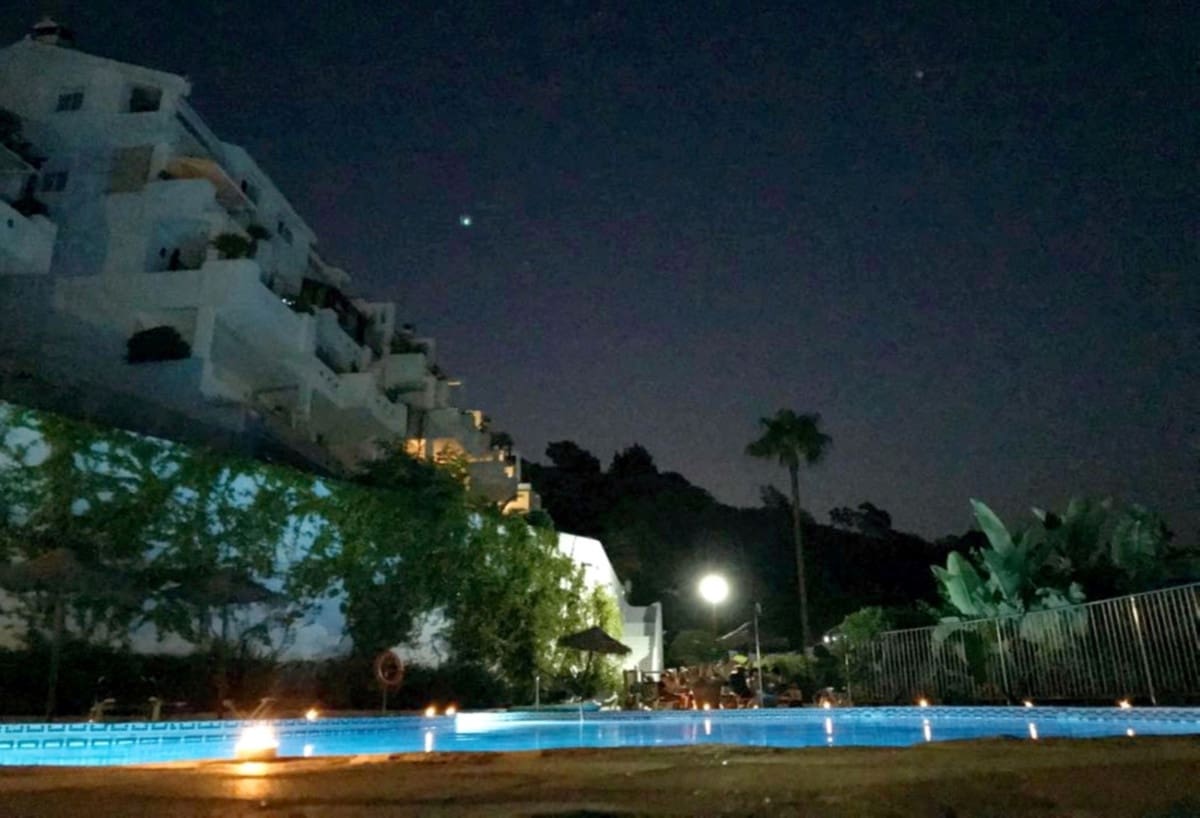 3 slaapkamer Appartement te koop in La Mairena met zwembad garage - € 419.000 (Ref: 9596825)