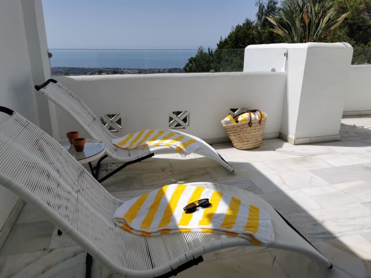 3 slaapkamer Appartement te koop in La Mairena met zwembad garage - € 419.000 (Ref: 9596825)