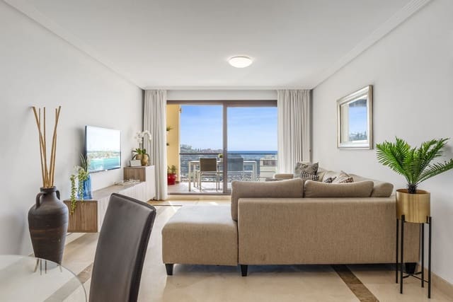 2 makuuhuone Huoneisto myytävänä paikassa Los Arqueros - Puerto del Almendro, Benahavís mukana uima-altaan 
autotalli - 469 950 € (Ref: 9598064)