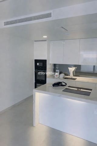 3 sovrum Takvåning till salu i Mijas med pool garage - 1 090 000 € (Ref: 9598068)