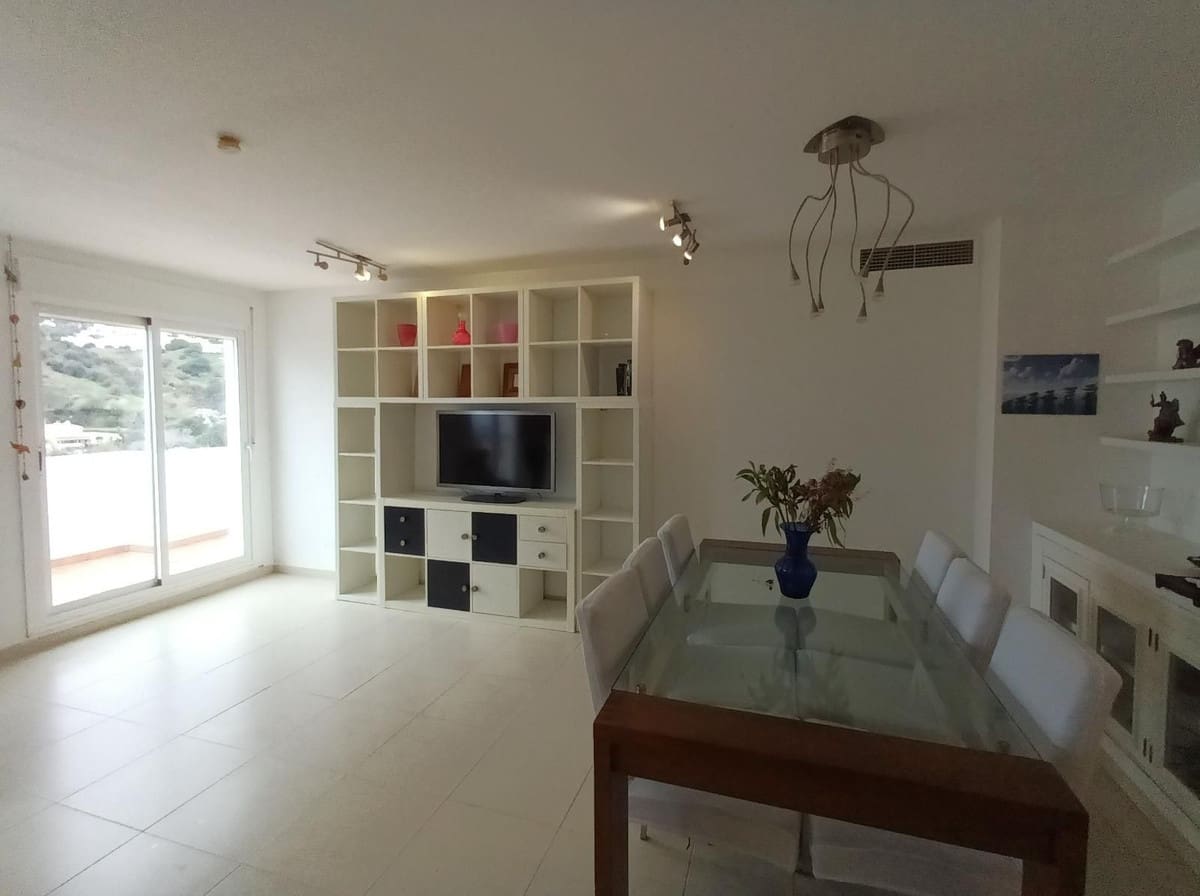 4 slaapkamer Penthouse te koop in Torrequebrada met zwembad garage - € 488.000 (Ref: 9598158)