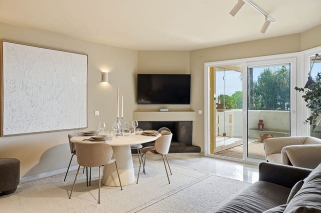 3 sypialnia Apartament na sprzedaż w Calahonda, Mijas z basenem garażem - 569 000 € (Ref: 9598162)