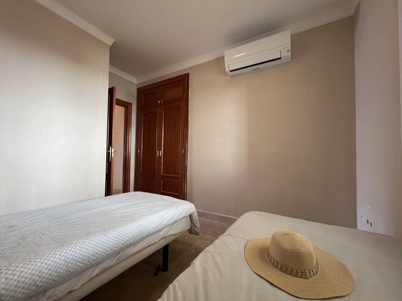 2 chambre Appartement à vendre à La Cala Hills avec piscine garage - 299 900 € (Ref: 9602940)