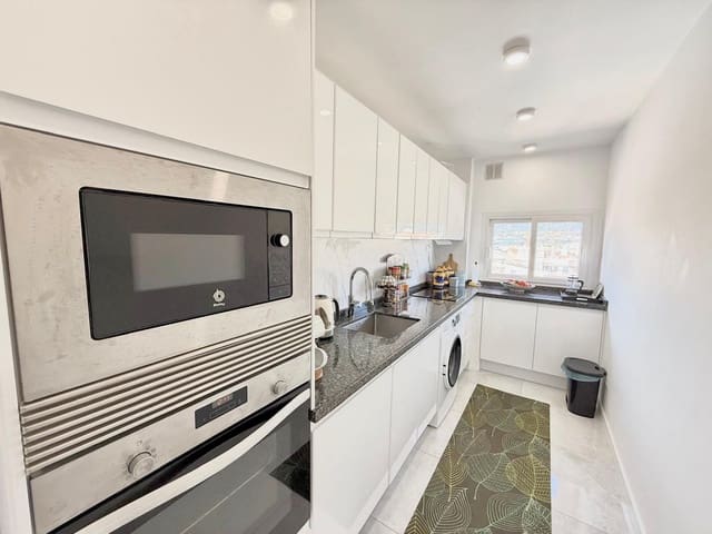 2 slaapkamer Appartement te koop in Fuengirola met zwembad - € 365.000 (Ref: 9604999)