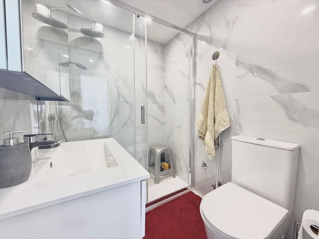 2 slaapkamer Appartement te koop in Fuengirola met zwembad - € 365.000 (Ref: 9604999)