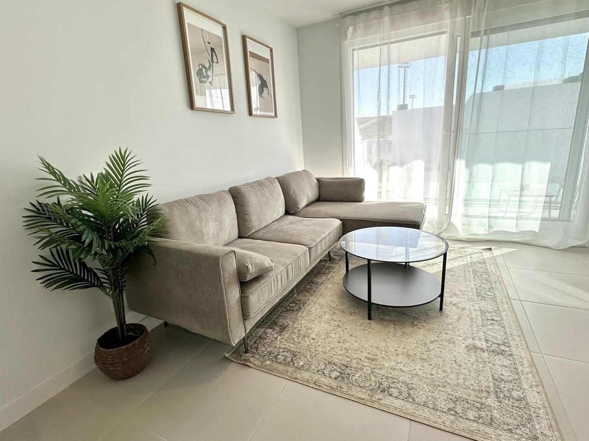 2 makuuhuone Huoneisto myytävänä paikassa Estepona mukana uima-altaan 
autotalli - 359 000 € (Ref: 9605083)