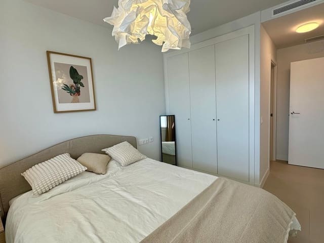 2 makuuhuone Huoneisto myytävänä paikassa Estepona mukana uima-altaan 
autotalli - 359 000 € (Ref: 9605083)