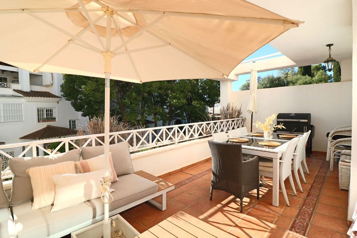 Apartamento de 2 habitaciones en Río Real en venta con piscina garaje - 395.000 € (Ref: 9605087)