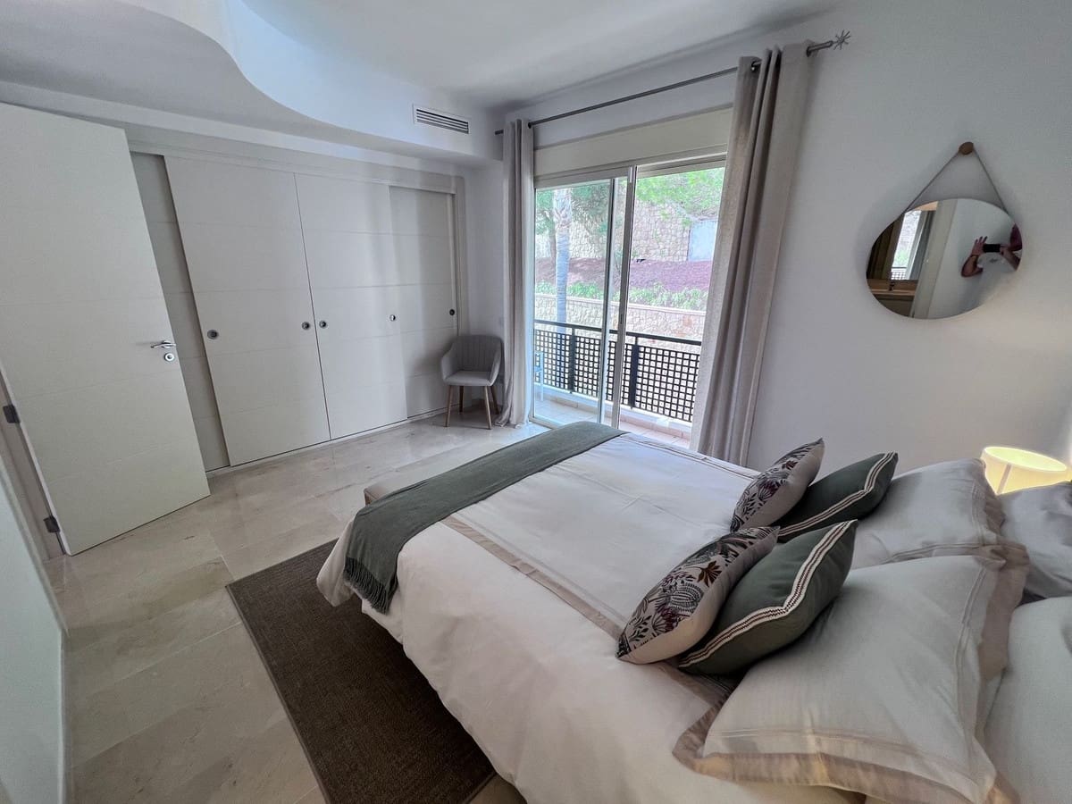 2 bedroom Townhouse for sale in Mijas Golf with pool garage - € 449,950 (Ref: 9605157)