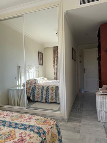 2 sypialnia Apartament na sprzedaż w Marbella z basenem - 485 000 € (Ref: 9605169)