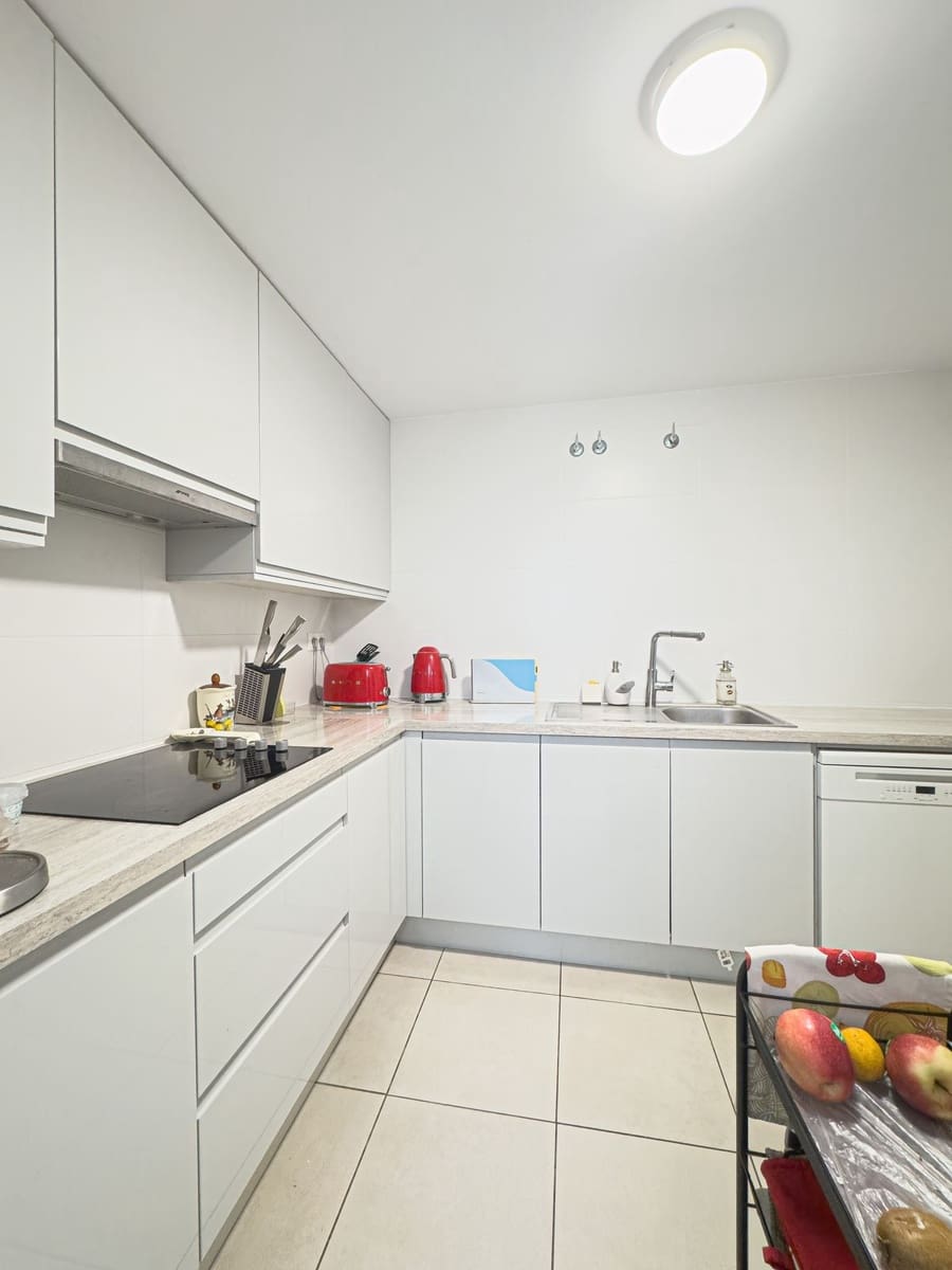 3 soveværelse Lejlighed til salg i Nueva Andalucia med swimmingpool garage - € 500.000 (Ref: 9605197)