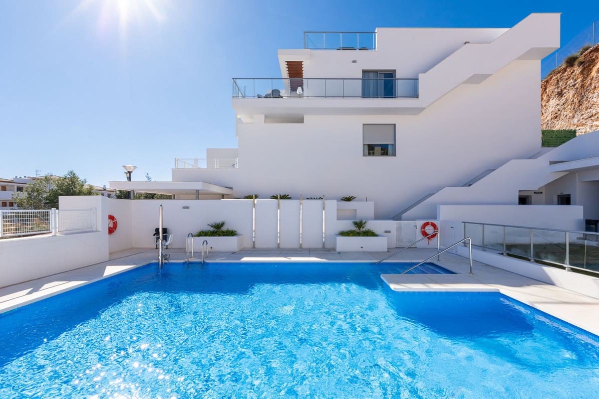 3 soverom Leilighet til salgs i Benalmadena med svømmebasseng garasje - € 520 000 (Ref: 9608214)