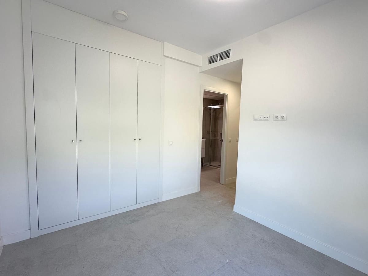 3 soverom Leilighet til salgs i Benalmadena med svømmebasseng garasje - € 520 000 (Ref: 9608214)