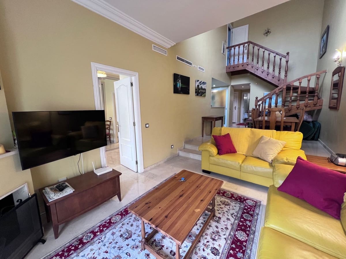 3 sypialnia Penthouse na sprzedaż w Carib Playa z basenem garażem - 649 000 € (Ref: 9608230)